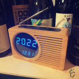 Karlsson retro radio alarm clock bamboo