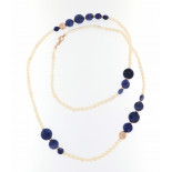 Kikilia collana lunga blanc-bleu con perle e sodalite