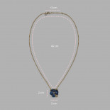 Isola bella collna violetta con coccinella