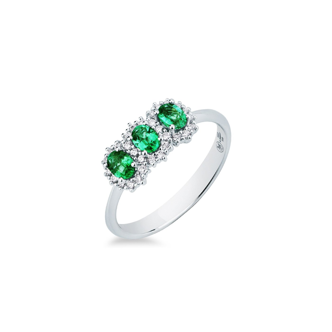 Anello con 3 smeraldi ovali e contorno